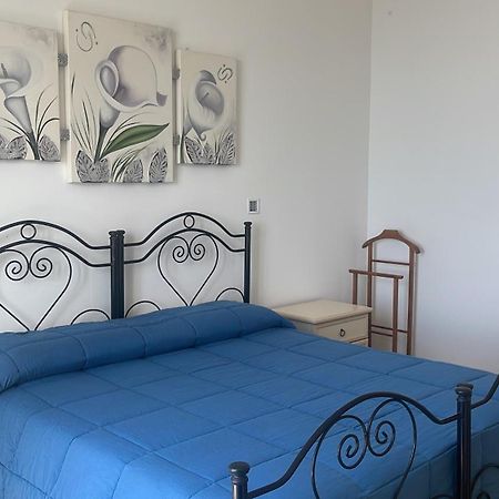 Casa Direttamente Sul Mare Villa Марина ди Манкаверза Екстериор снимка
